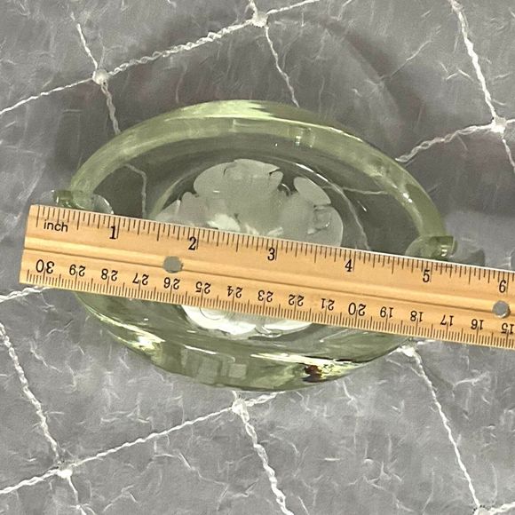 Vtg St Clair Glass Paperweight Ashtray White Trumpet Flowers Controlled Bubbles - Picture 13 of 16